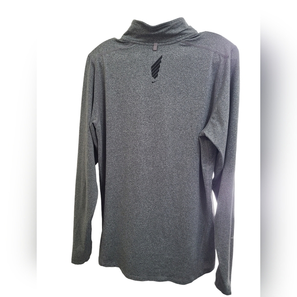 NIKE Dri Fit Reflective We Run 1/4 Zip Gray Jacket Size Medium - Picture 2 of 10